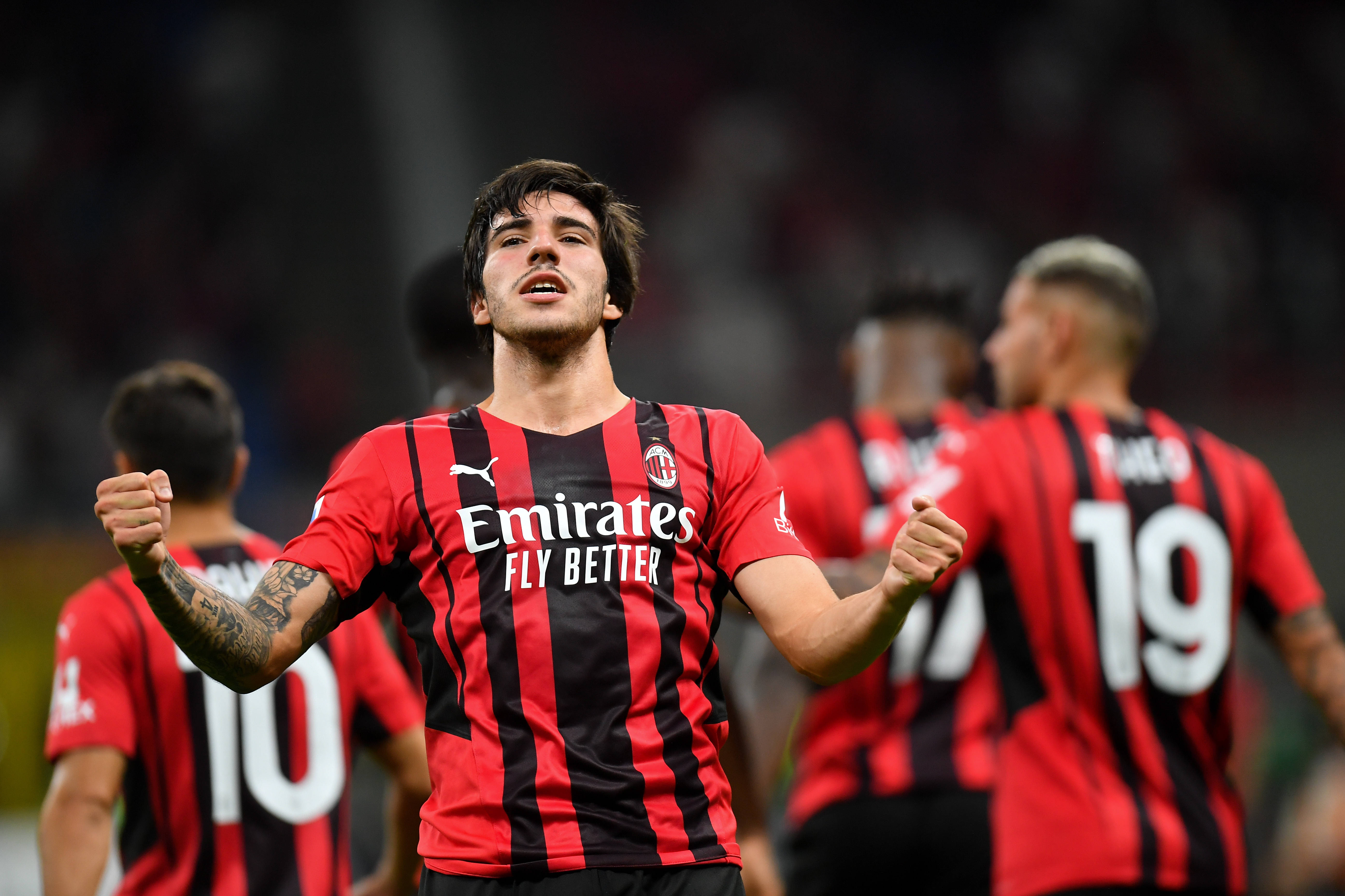 断演绎的足 断演绎的足