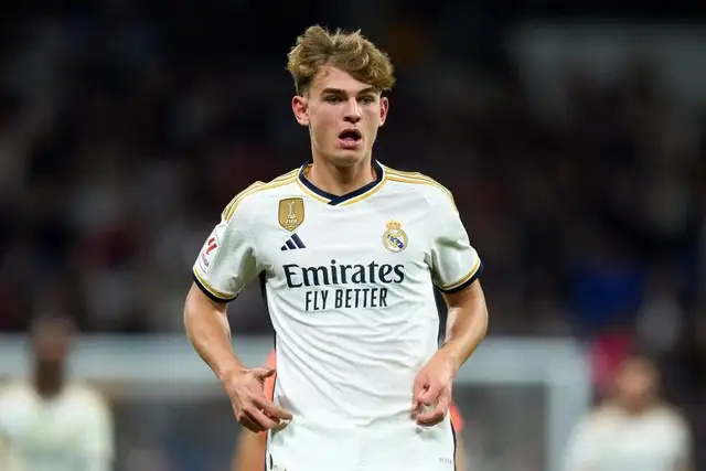 在这个充满 在这个充满