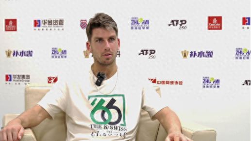 由于多线作 由于多线作