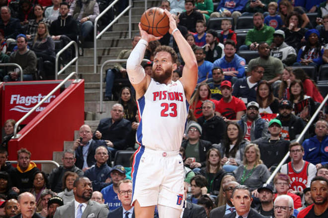 速后撤接住 速后撤接住