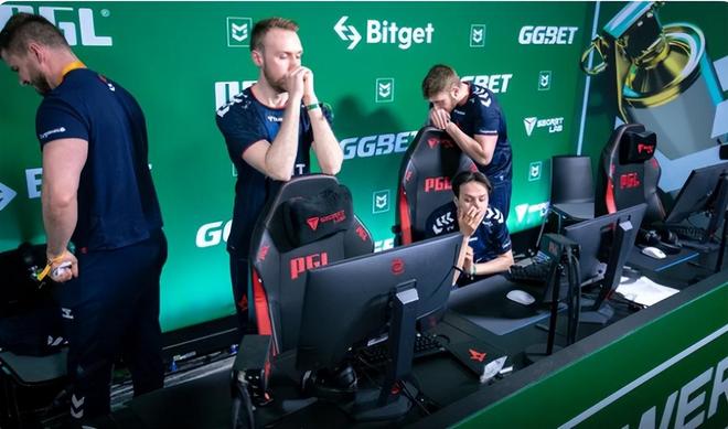 过积极调整 过积极调整