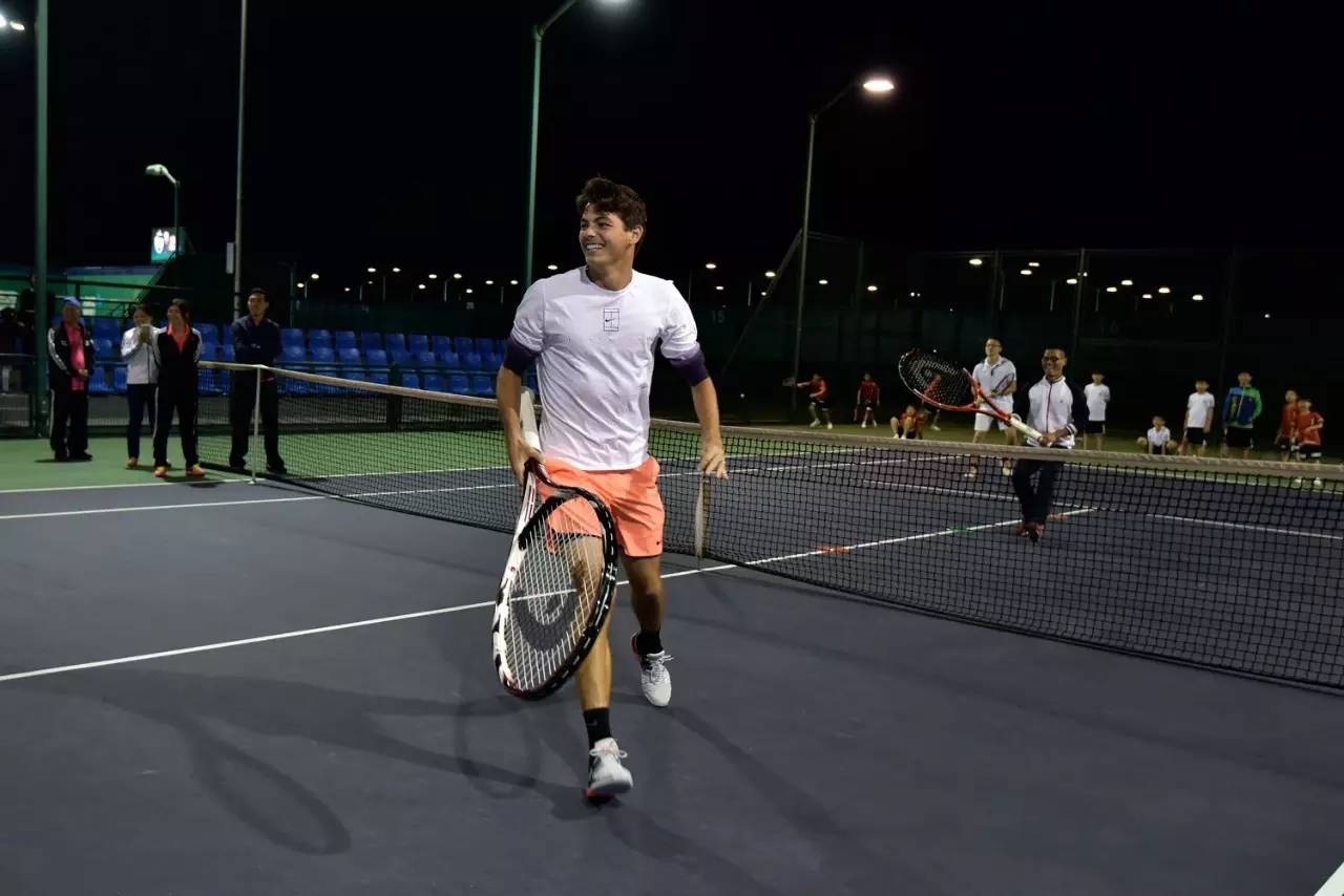 代表的参赛 代表的参赛